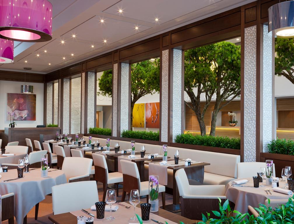 Hotel Barriere Ribeauville ภายนอก รูปภาพ